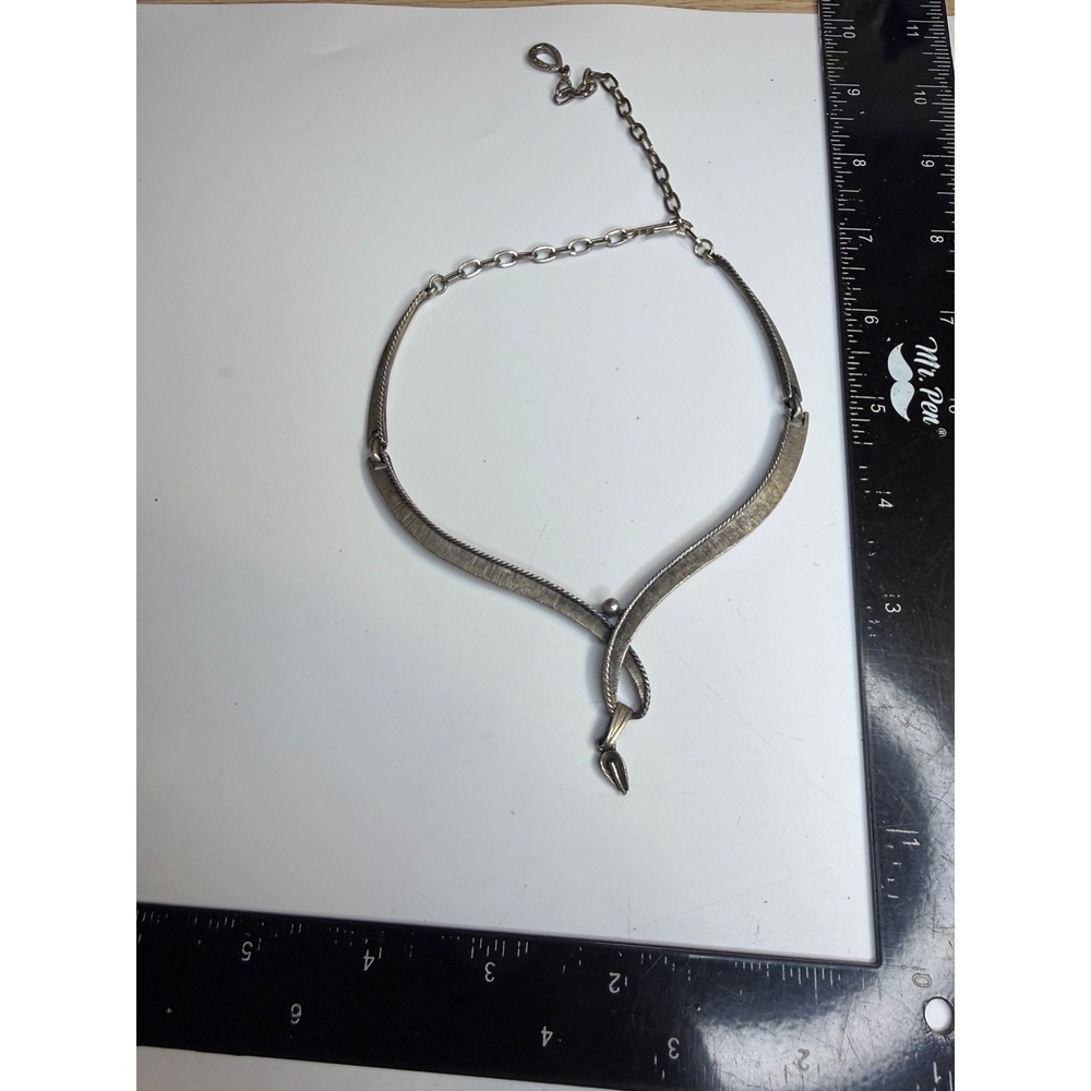 Silver Tone Textured Crossover Collar Choker Necklace with Leaf Drop 17 Inch